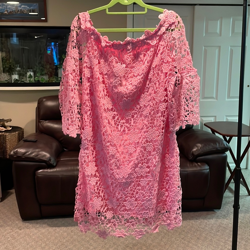 New with tags. Auxo pink dress. Size XXL